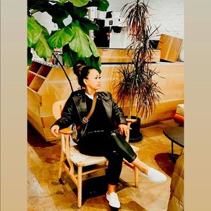 Meet your Posher, Vangie